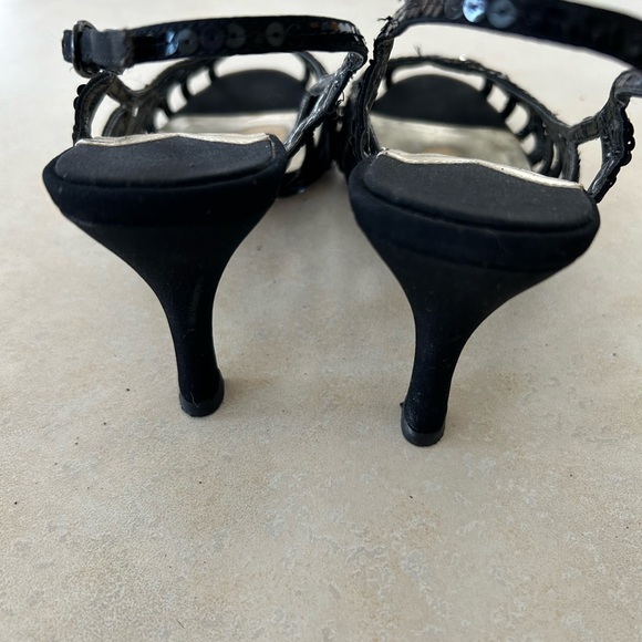Caparros Caged Peep Toe Black Sequins 3” Heel- Gently Worn Condition - Picture 7 of 7